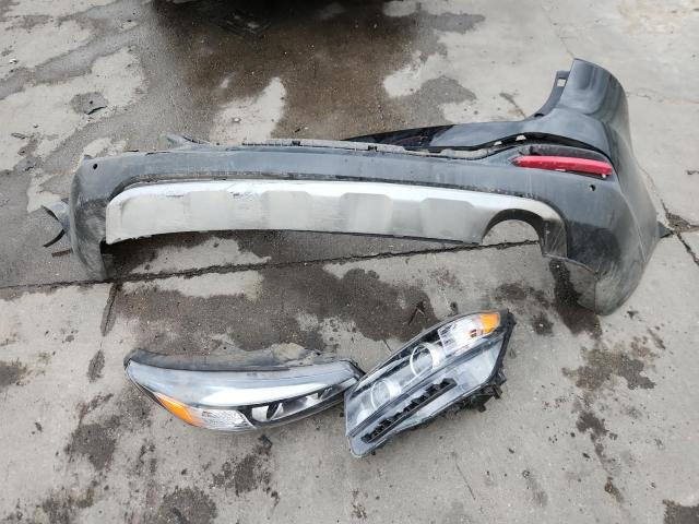Photo 13 from auction – 2018 KIA SORENTO EX with VIN 5XYPHDA1XJG354075