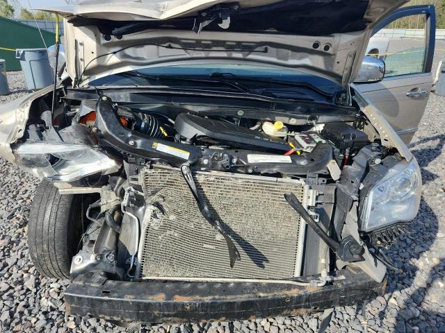 Photo 12 from auction – 2012 CHRYSLER TOWN & COU with VIN 2C4RC1GG8CR252290