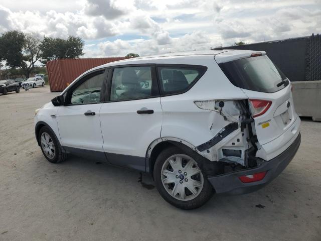 Photo 2 from auction – 2015 FORD ESCAPE S with VIN 1FMCU0F76FUB74237