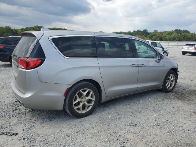 Photo 3 from auction – 2019 CHRYSLER PACIFICA T with VIN 2C4RC1FG2KR550771