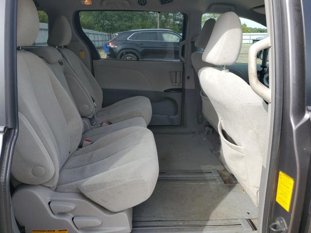 Photo 11 from auction – 2014 TOYOTA SIENNA LE with VIN 5TDKK3DC8ES501151