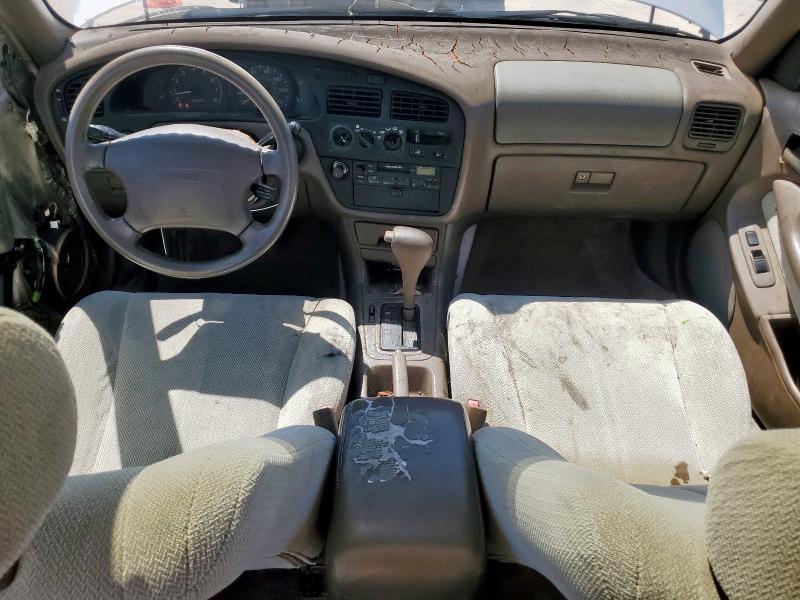 Photo 8 from auction – 1994 TOYOTA CAMRY LE with VIN 4T1SK12E9RU373329