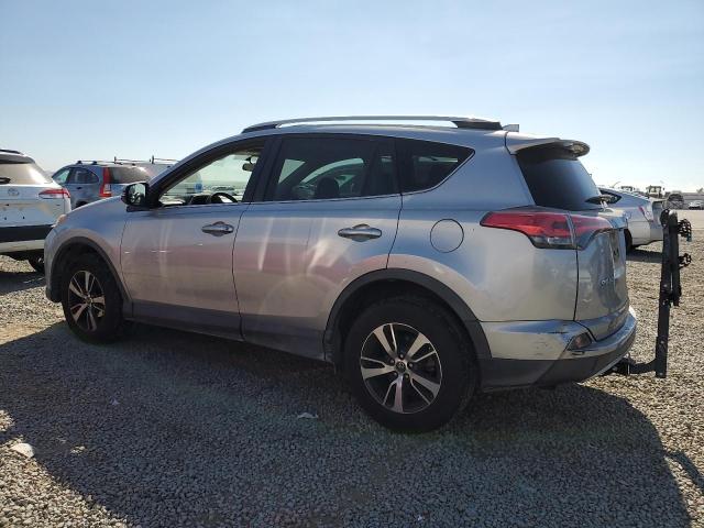 Photo 2 from auction – 2016 TOYOTA RAV4 XLE with VIN 2T3WFREV6GW305736