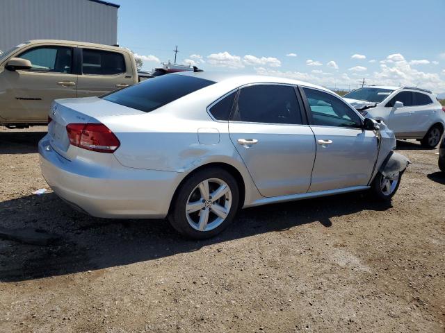 Photo 3 from auction – 2015 VOLKSWAGEN PASSAT SE with VIN 1VWBT7A33FC026646