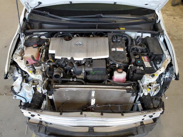 Photo 11 from auction – 2016 TOYOTA PRIUS with VIN JTDKARFU5G3020354