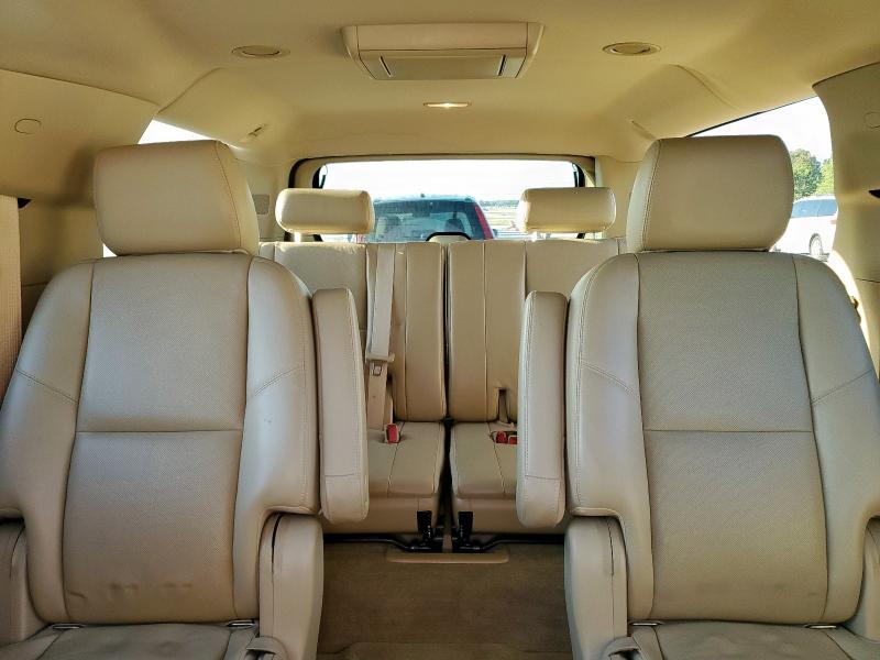 Photo 10 from auction – 2014 CHEVROLET SUBURBAN C with VIN 1GNSCKE04ER208476