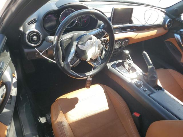 Photo 8 from auction – 2017 FIAT 124 SPIDER with VIN JC1NFAEK3H0106407