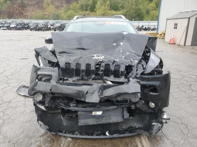 Photo 5 from auction – 2016 JEEP CHEROKEE LATITUDE with VIN 1C4PJMCS8GW251744