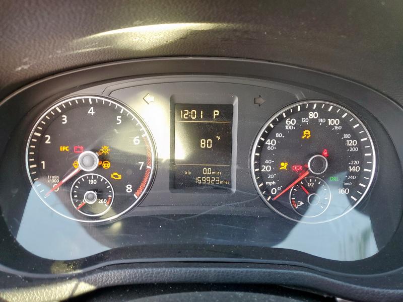 Photo 9 from auction – 2015 VOLKSWAGEN PASSAT S with VIN 1VWAS7A36FC041205