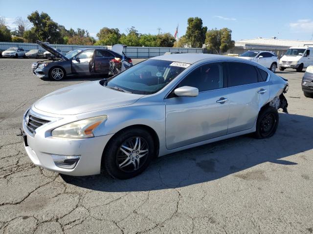 NISSAN ALTIMA 2.5 2013 with VIN 1N4AL3AP9DC256480 - Photo from auction