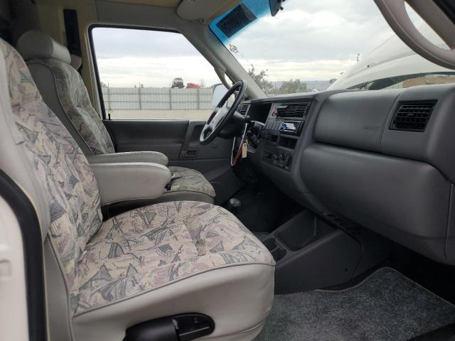 Photo 5 from auction – 2000 VOLKSWAGEN EUROVAN with VIN WV3AH4704YH001852