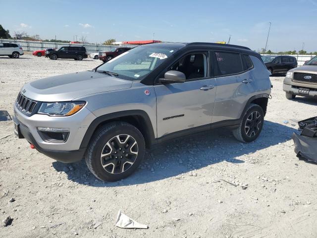 JEEP COMPASS TR 2019 with VIN 3C4NJDDB9KT775568 - Photo from auction