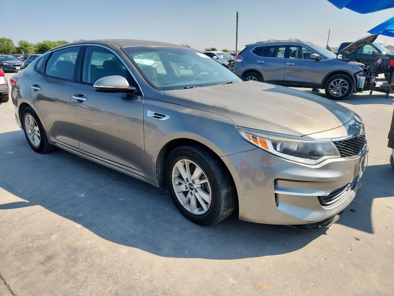 Photo 4 from auction – 2016 KIA OPTIMA LX with VIN 5XXGT4L32GG074564