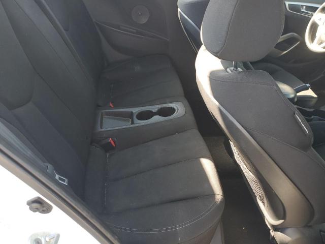 Photo 10 from auction – 2013 HYUNDAI VELOSTER with VIN KMHTC6AD7DU098009