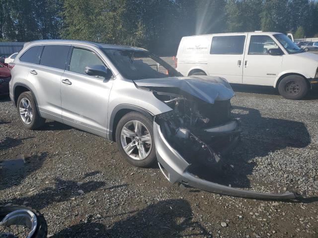 Photo 4 from auction – 2016 TOYOTA HIGHLANDER with VIN 5TDYKRFH0GS154326