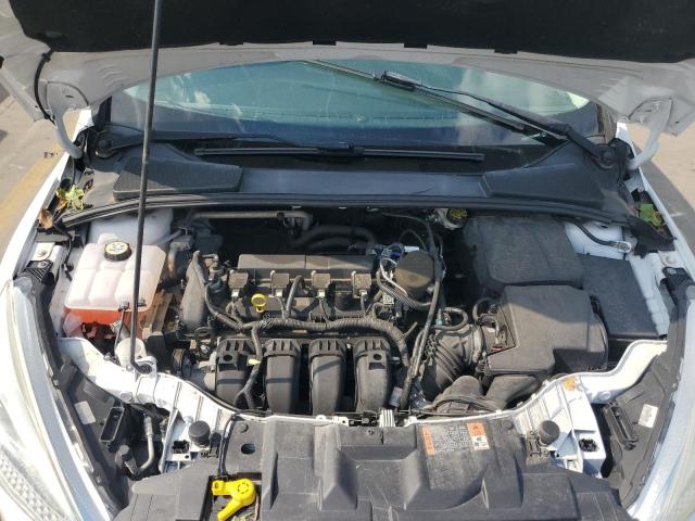 Photo 11 from auction – 2015 FORD FOCUS SE with VIN 1FADP3F27FL335602