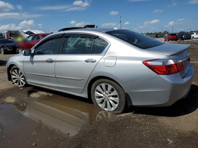 Photo 2 from auction – 2015 HONDA ACCORD with VIN 1HGCR2F88FA070295