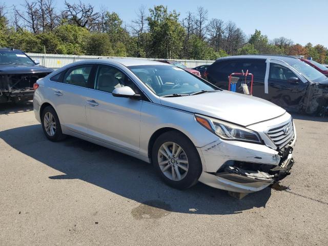 Photo 4 from auction – 2015 HYUNDAI SONATA SE with VIN 5NPE24AF2FH217829