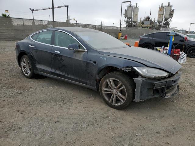 Photo 4 from auction – 2013 TESLA MODEL S with VIN 5YJSA1CN2DFP09118