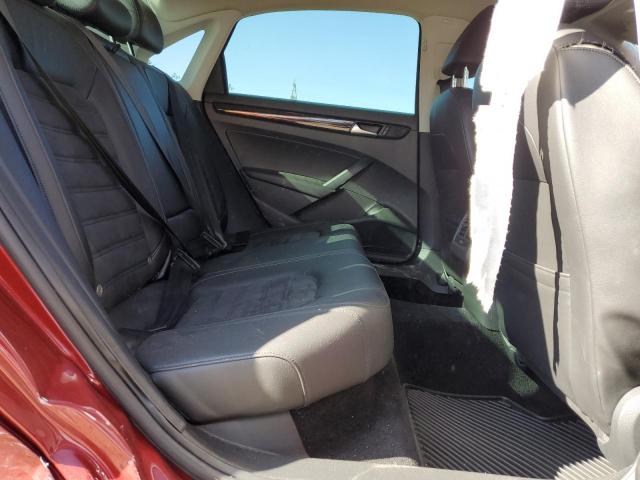 Photo 10 from auction – 2015 VOLKSWAGEN PASSAT SEL with VIN 1VWCV7A33FC044420