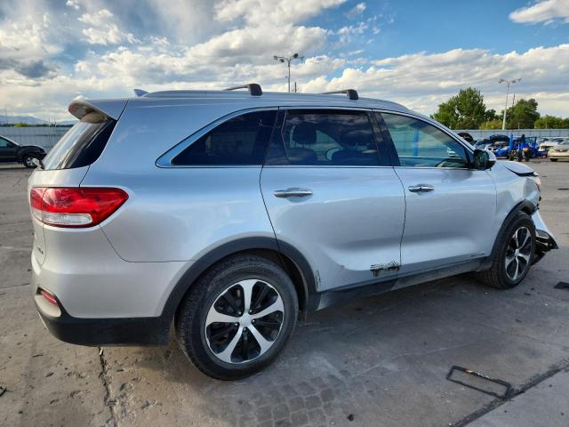 Photo 3 from auction – 2017 KIA SORENTO EX with VIN 5XYPHDA53HG302297