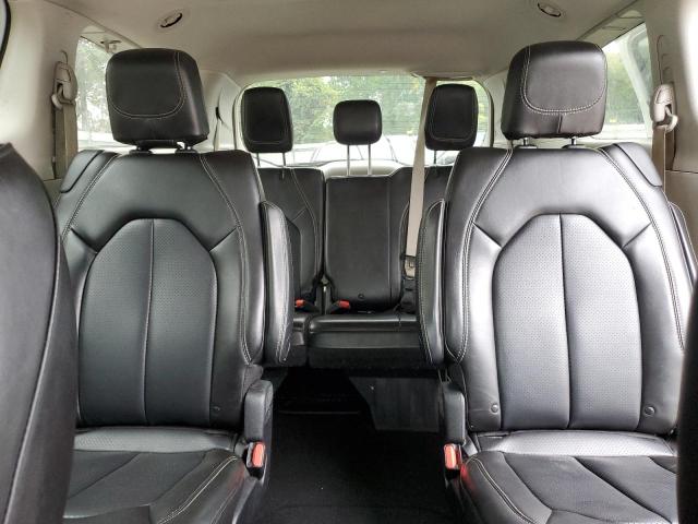 Photo 10 from auction – 2020 CHRYSLER VOYAGER LXI with VIN 2C4RC1DG7LR156963