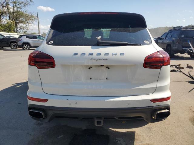 Photo 6 from auction – 2016 PORSCHE CAYENNE with VIN WP1AA2A22GLA11652