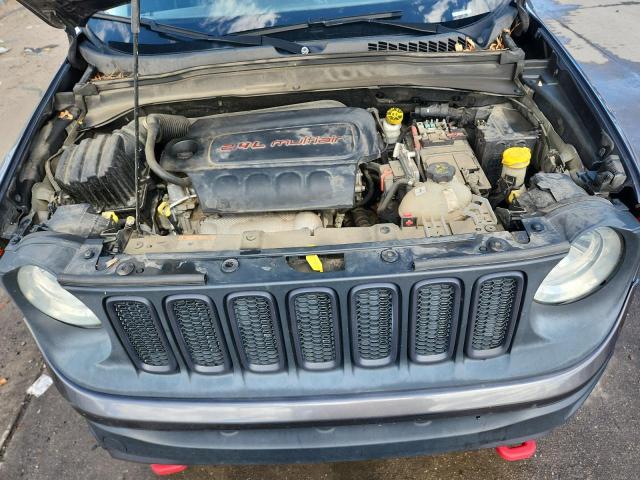 Photo 12 from auction – 2016 JEEP RENEGADE T with VIN ZACCJBCTXGPD24802