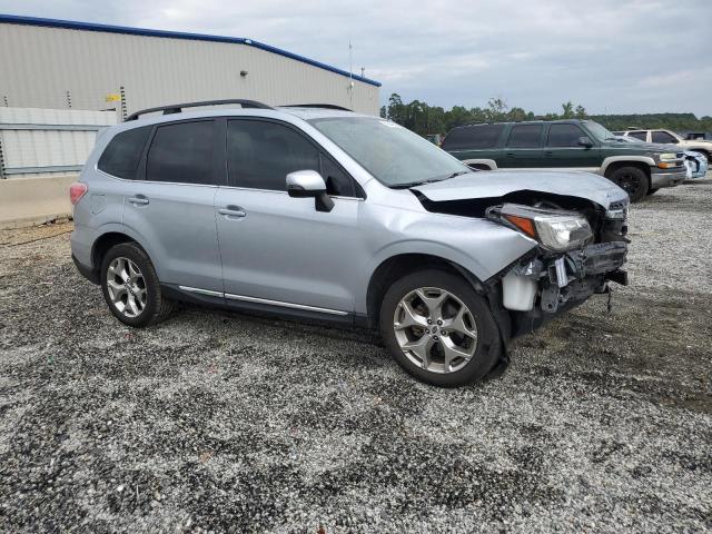 Photo 4 from auction – 2017 SUBARU FORESTER 2 with VIN JF2SJAWC1HH536595