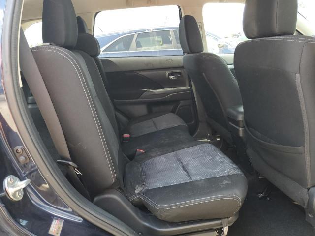 Photo 11 from auction – 2018 MITSUBISHI OUTLANDER with VIN JA4AD2A37JJ001956