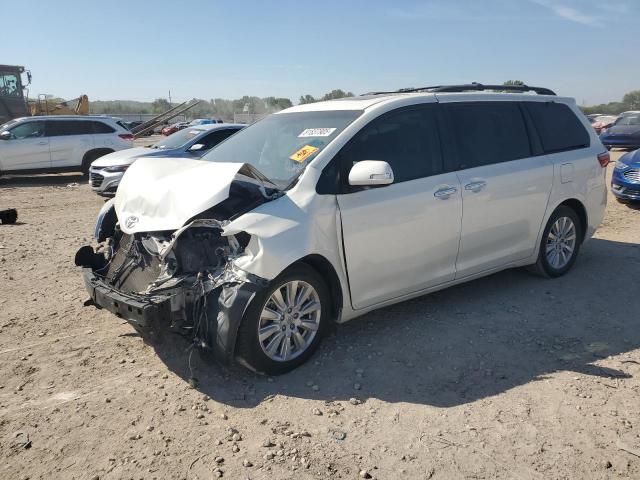 TOYOTA SIENNA XLE 2017 with VIN 5TDYZ3DC3HS773942 - Photo from auction