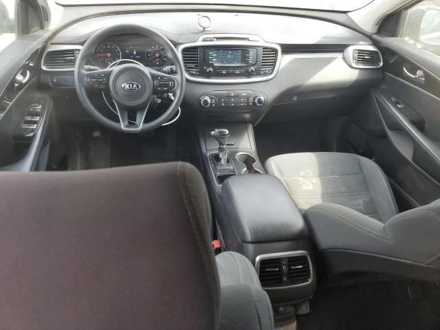 Photo 8 from auction – 2016 KIA SORENTO LX with VIN 5XYPG4A34GG073483