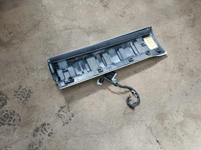 Photo 13 from auction – 2020 LAND ROVER RANGE ROVE with VIN SALWV2SE8LA718127