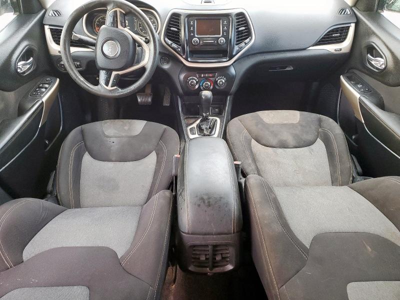 Photo 8 from auction – 2018 JEEP CHEROKEE L with VIN 1C4PJLCB5JD574405