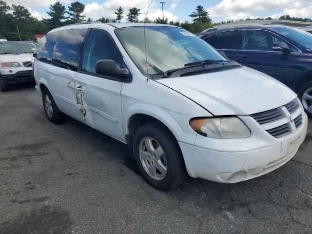 Photo 4 from auction – 2005 DODGE GRAND CARA with VIN 2D4GP44L65R448359
