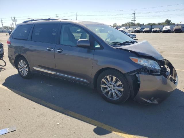 Photo 4 from auction – 2012 TOYOTA SIENNA XLE with VIN 5TDDK3DCXCS048558