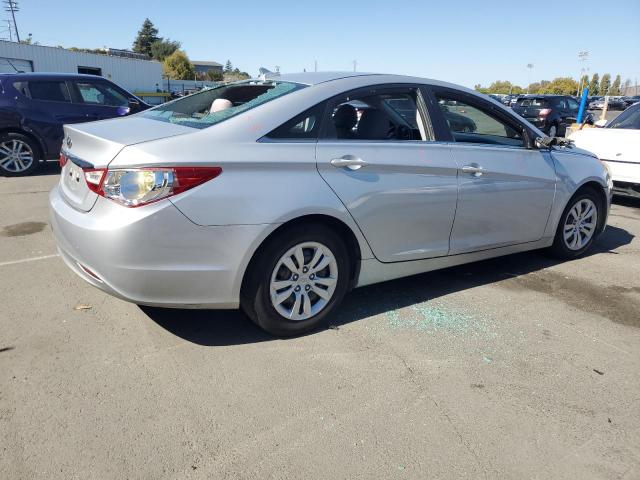 Photo 3 from auction – 2011 HYUNDAI SONATA GLS with VIN 5NPEB4AC6BH072732