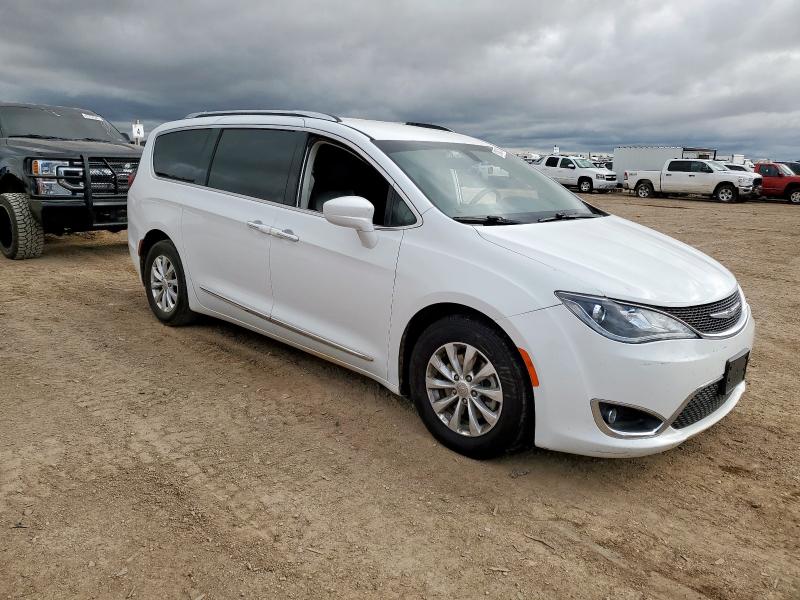 Photo 4 from auction – 2018 CHRYSLER PACIFICA T with VIN 2C4RC1BGXJR252201