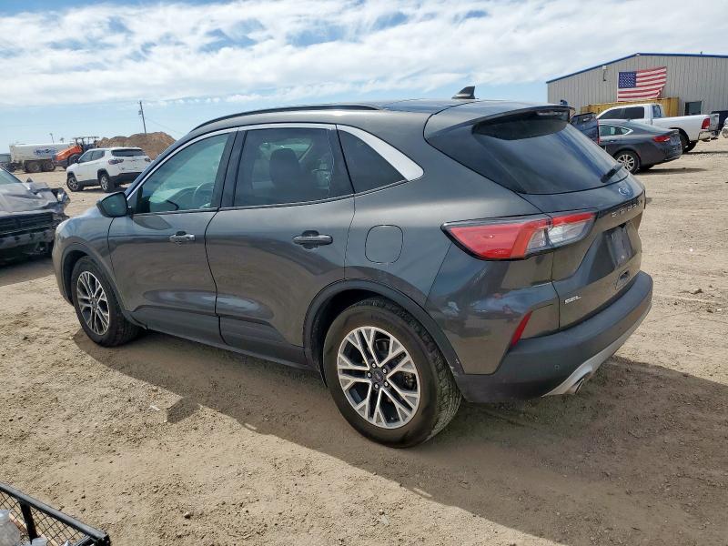 Photo 2 from auction – 2020 FORD ESCAPE SEL with VIN 1FMCU0H69LUC05819
