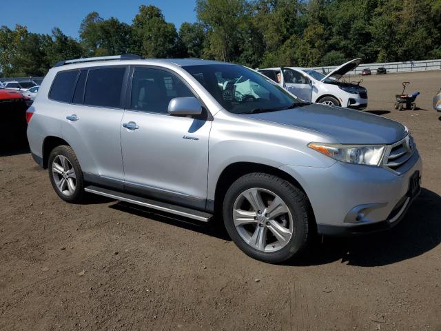 Photo 4 from auction – 2013 TOYOTA HIGHLANDER with VIN 5TDDK3EH3DS217931