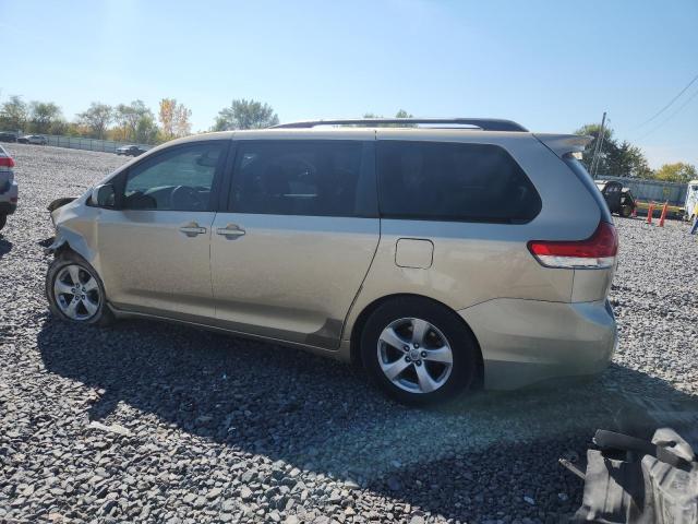 Photo 2 from auction – 2011 TOYOTA SIENNA LE with VIN 5TDKK3DC9BS050162