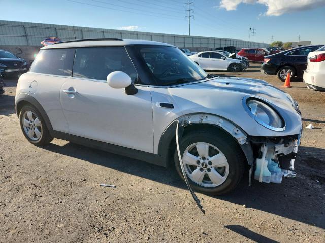 Photo 4 from auction – 2015 MINI COOPER with VIN WMWXM5C52FT940201