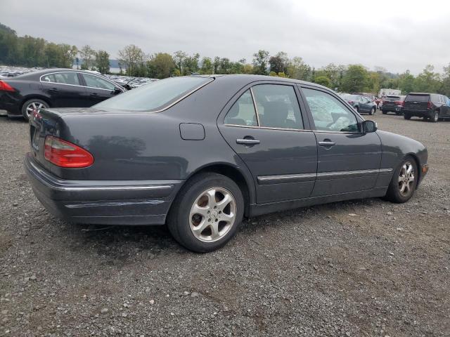 Photo 3 from auction – 2002 MERCEDES-BENZ E 320 with VIN WDBJF65J92B481153