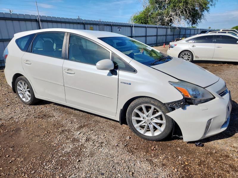 Photo 4 from auction – 2013 TOYOTA PRIUS V with VIN JTDZN3EUXD3209191