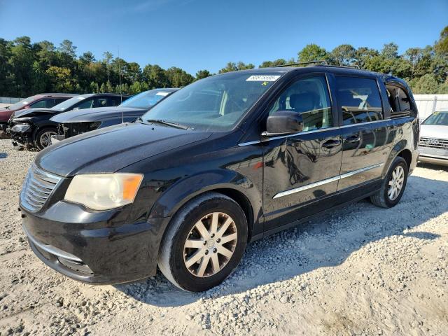 CHRYSLER TOWN & COU 2013 with VIN 2C4RC1BG3DR744637 - Photo from auction