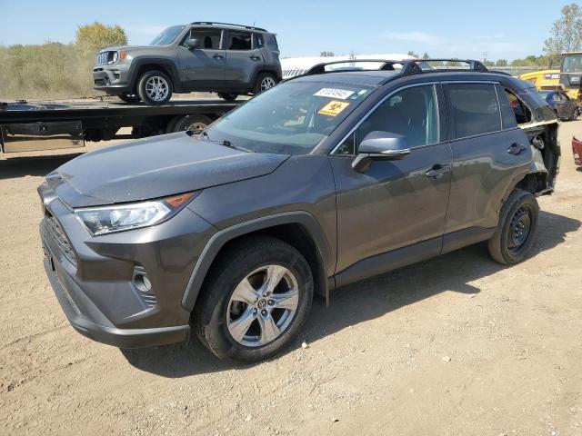 TOYOTA RAV4 XLE 2019 with VIN 2T3P1RFVXKW034352 - Photo from auction