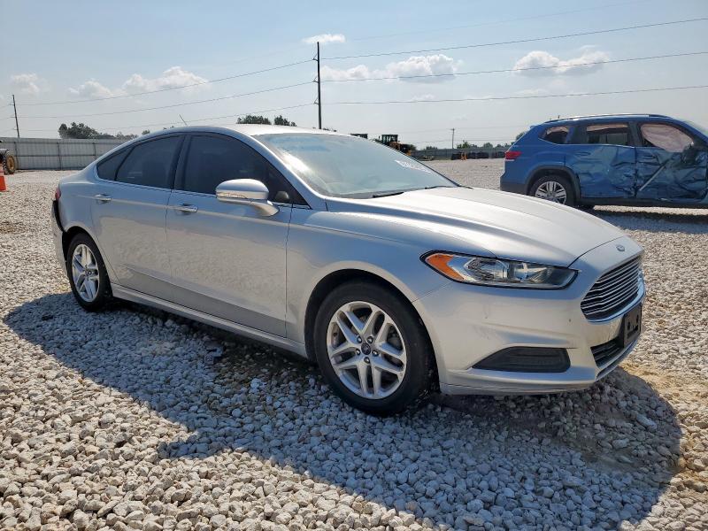 Photo 4 from auction – 2016 FORD FUSION SE with VIN 3FA6P0HD8GR290145