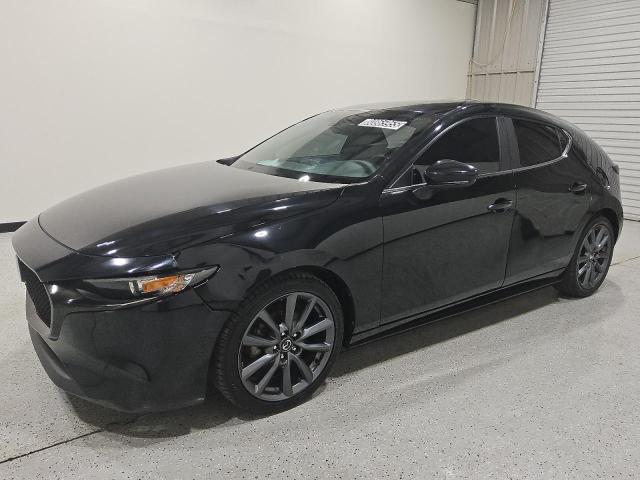 MAZDA 3 PREFERRED 2021 with VIN JM1BPALL4M1404046 - Photo from auction