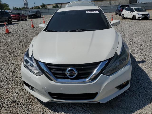 صورة رقم 5 من المزاد - 2018 NISSAN ALTIMA مع VIN 1N4AL3AP1JC279733