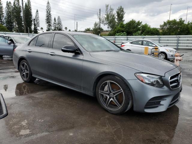 Photo 4 from auction – 2020 MERCEDES-BENZ E 350 with VIN WDDZF8DB5LA701363